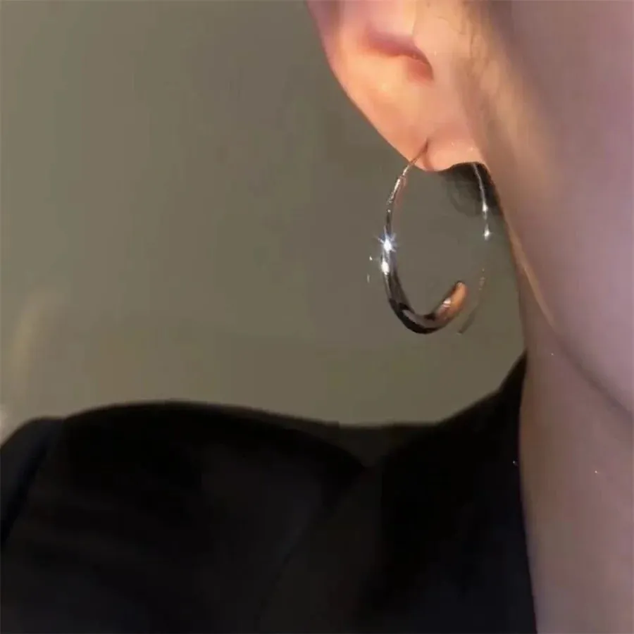 Hyperbolic Hoop Silver Color Round Circle Trendy Party Fashion Earring
