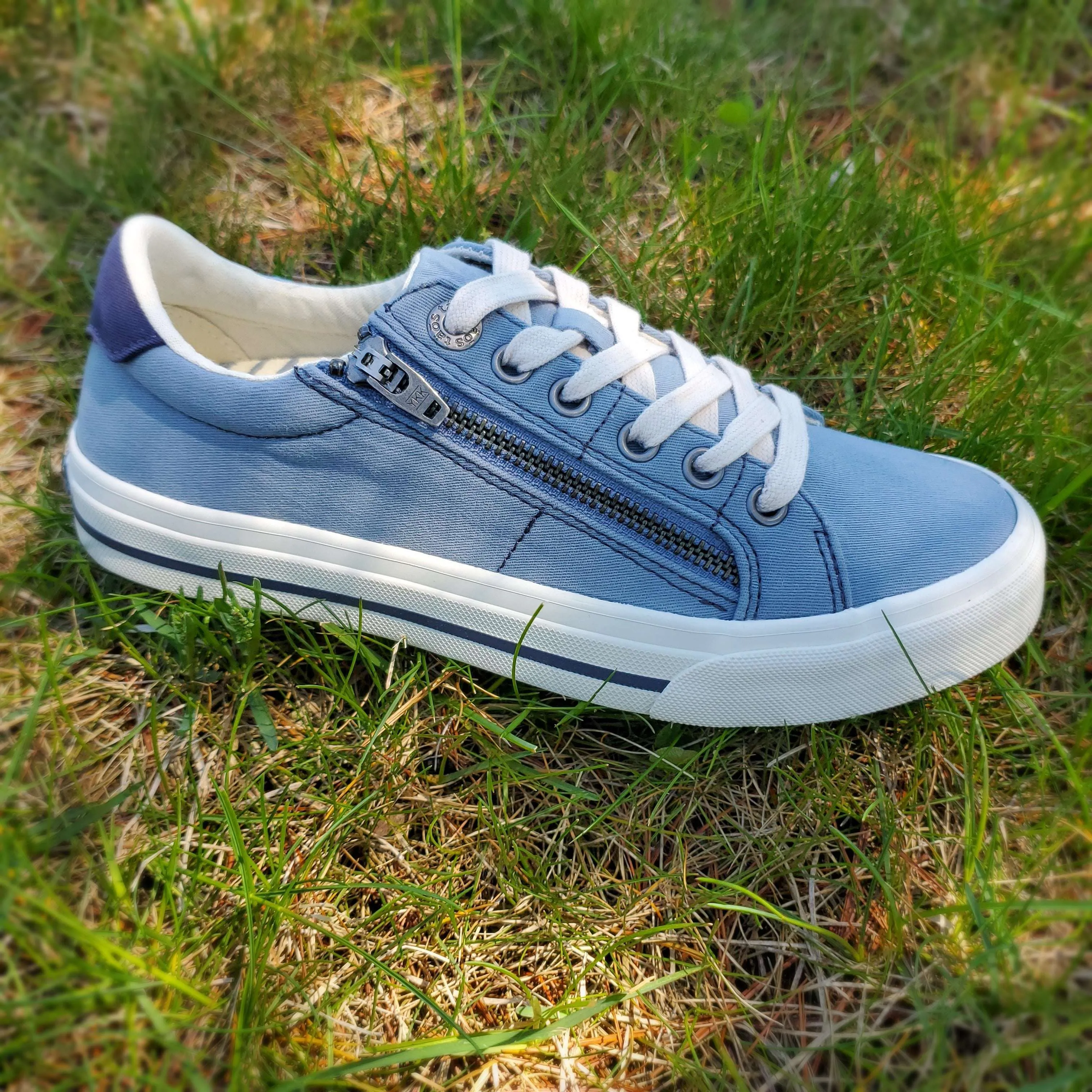 Taos - Z Soul - Lake Blue, White, Tan & Sage